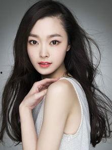 依可桑个人资料,才华横溢的青年才俊，多领域成就斐然